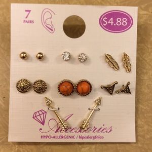 7 pairs of earrings!!!